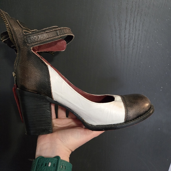 Freebird Bonnie - Picture 6 of 8